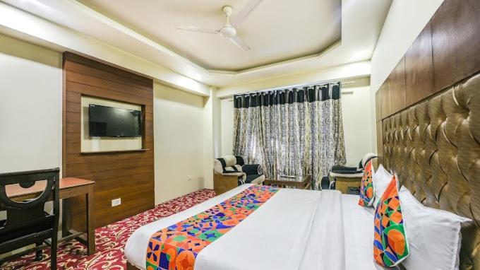 Hotel Neelam Manali Near Volvo Bus Stand Manali Экстерьер фото